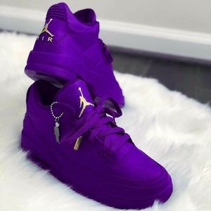 ISO!!! PURPLE 💜 JORDANS
